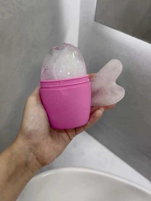 🌸 Ice, Ice Beauty! ❄️💗

Sag Bye-bye zu müder Haut und Hello zu einem frischen Glow! 🧊✨
Mit unserem Ice Facial Tool aus dem Shop wird dein Morgenritual zum Spa-Moment – reduziert Schwellungen, verfeinert die Poren und bringt dich zum Strahlen. 💫

💡 Beauty-Tipp: Fülle es mit grünem Tee, Rosenwasser oder Aloe Vera für den extra Pflegekick!
Und das Beste? Es sieht nicht nur süß aus, sondern wirkt Wunder – ganz ohne Chemie! 🌿

👉 Jetzt im Shop erhältlich! 💕

#skincareroutine #icefacial #glowingskin #beautyhack #selbstpflege