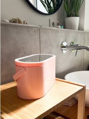 ✨ Ordnung, Licht & Stil – alles in einer Box! Unsere LED Make-up Box mit Spiegel ist dein perfekter Beauty-Begleiter – für Zuhause & unterwegs. Kompakt, beleuchtet & super praktisch. 👉 Jetzt shoppen & dein Beauty-Game upgraden! #makeupbox #beautytools #ledmirror #makeuporganization #glowup 